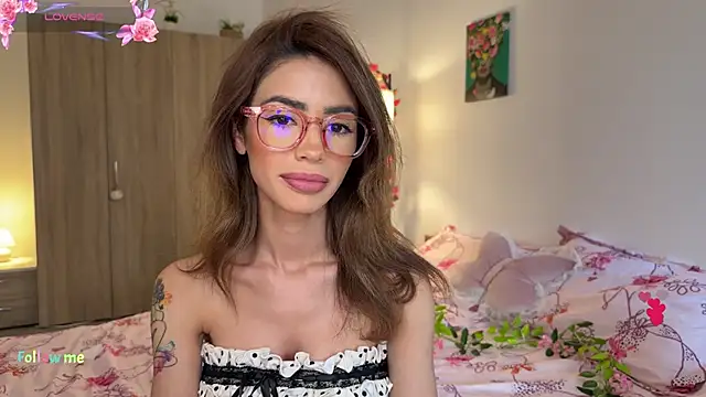 AyanaLys online show from 04-18-26, 03:27