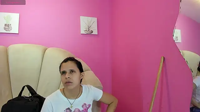 Snapshot of mitzukywinteer chatting on 02-23-26, 08:39 mitzukywinteer online show from 02-23-26, 08:39