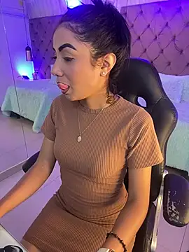 Auri   online show from 03-31-26, 07:47