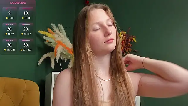 Snapshot of baby_annn chatting on 07-19-26, 03:10 baby annn online show from 07-19-26, 03:10