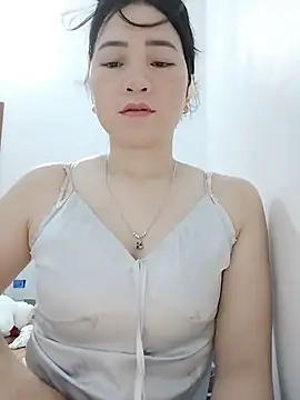 LoveLillyy69 online show from 06-09-26, 01:50