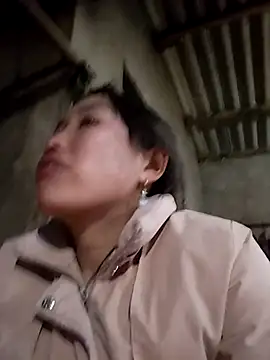 lia-coy online show from 02-05-26, 10:42