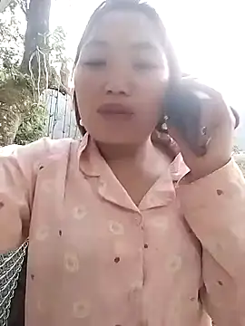 lia-coy online show from 04-06-26, 11:22