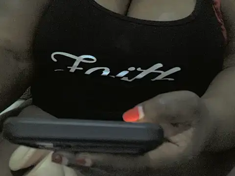 champers1234 online show from 04-15-26, 07:32