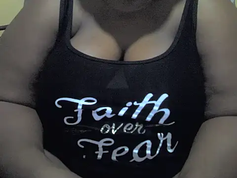 champers1234 online show from 04-16-26, 08:20