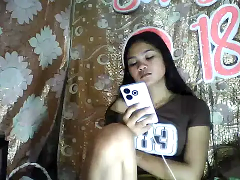 Snapshot of PinaySkinnyJust18 chatting on 02-14-26, 11:23 PinaySkinnyJust18 online show from 02-14-26, 11:23