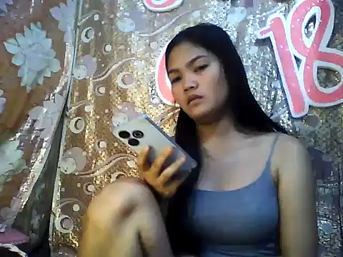 Snapshot of PinaySkinnyJust18 chatting on 02-20-26, 11:49 PinaySkinnyJust18 online show from 02-20-26, 11:49