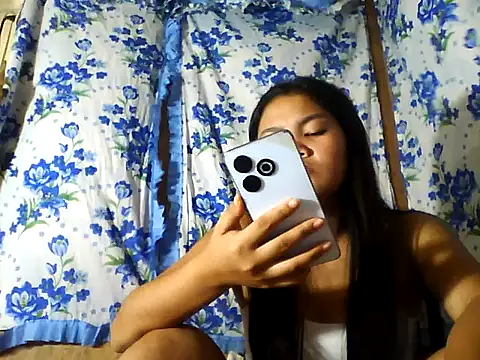 PinaySkinnyJust18 online show from 07-08-26, 10:03