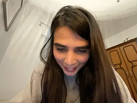 Snapshot of Lily_WellGifted chatting on 02-04-26, 09:53 Lily WellGifted online show from 02-04-26, 09:53