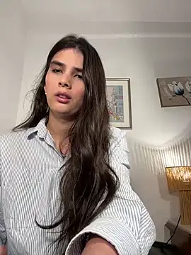 Snapshot of Lily_WellGifted chatting on 02-15-26, 01:52 Lily WellGifted online show from 02-15-26, 01:52