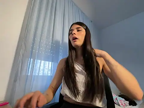 Snapshot of Lily_WellGifted chatting on 03-14-26, 03:39 Lily WellGifted online show from 03-14-26, 03:39