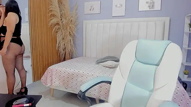 Snapshot of helen_jonesx chatting on 02-25-26, 12:26 helen jonesx online show from 02-25-26, 12:26