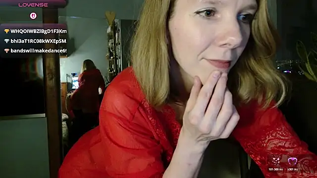 Daisy Lovely online show from 02-07-26, 04:11