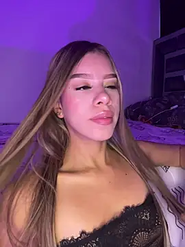 Snapshot of BellaMoon_ chatting on 03-01-26, 05:48 BellaMoon online show from 03-01-26, 05:48