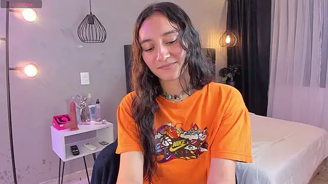 Snapshot of isabella_nowa chatting on 02-22-26, 12:04 isabella nowa online show from 02-22-26, 12:04