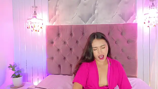 Snapshot of Gabby-Sweet chatting on 06-30-26, 11:11 Gabby-Sweet online show from 06-30-26, 11:11