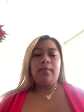 Snapshot of veronica414 chatting on 03-31-26, 04:29 veronica414 online show from 03-31-26, 04:29