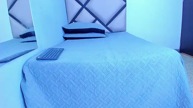 Outlook2053 online show from 02-12-26, 07:42