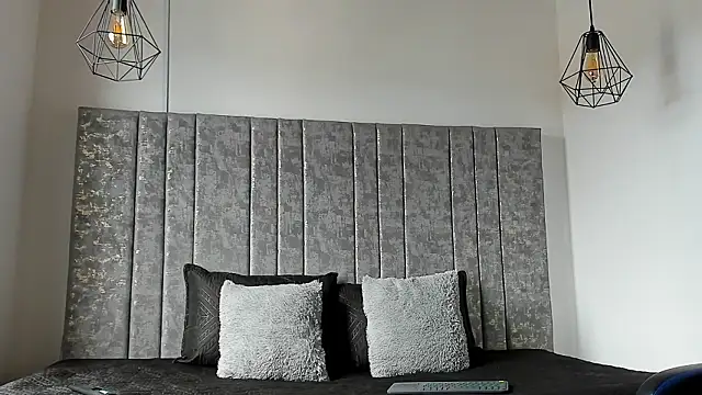 Calvin Hunter online show from 02-16-26, 06:04