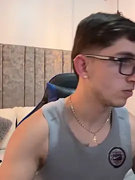 Snapshot of Calvin_Hunter chatting on 03-07-26, 12:07 Calvin Hunter online show from 03-07-26, 12:07