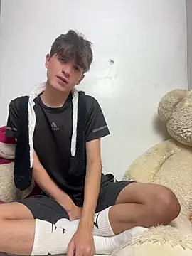 Naim TheKing online show from 02-16-26, 05:03