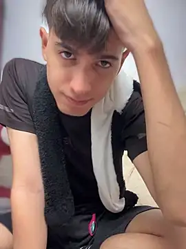 Naim TheKing online show from 03-06-26, 03:25