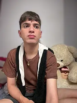 Naim TheKing online show from 03-09-26, 09:19