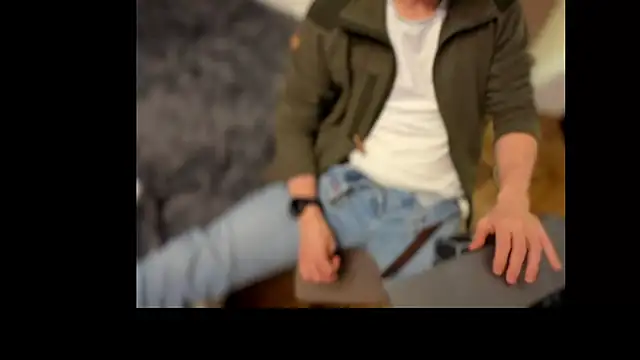 AfterTheRun online show from 03-25-26, 08:37