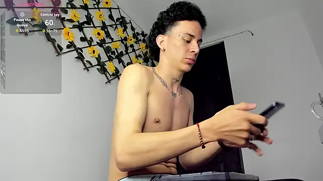Maxxx bigcockx online show from 05-21-26, 03:02
