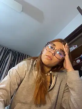 Snapshot of baddieasiantv chatting on 02-06-26, 02:38 baddieasiantv online show from 02-06-26, 02:38