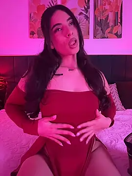 Snapshot of IrinaBlanc chatting on 02-15-26, 02:30 IrinaBlanc online show from 02-15-26, 02:30