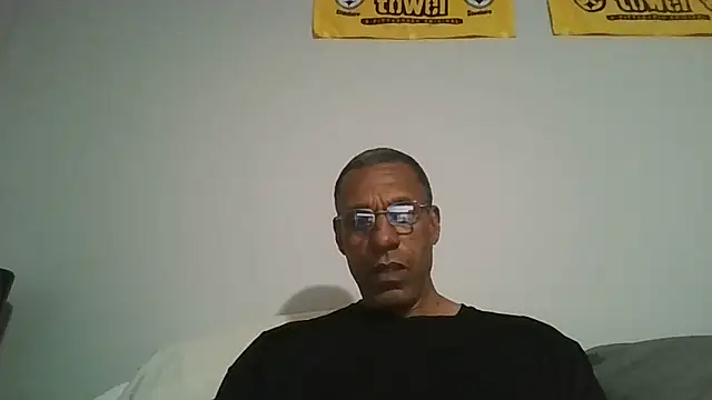 Snapshot of swimmer2496 chatting on 06-08-26, 03:18 swimmer2496 online show from 06-08-26, 03:18