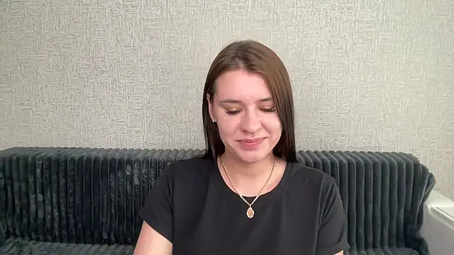 Snapshot of Milky-wey chatting on 06-22-26, 02:47 Milky-wey online show from 06-22-26, 02:47