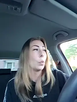 dewimp1 online show from 04-16-26, 06:19