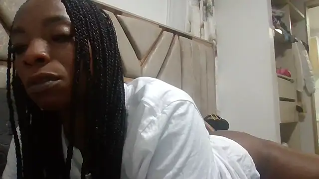 Snapshot of JadaMillss chatting on 07-01-26, 10:42 JadaMillss online show from 07-01-26, 10:42