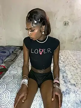 Chocolate Queenxx03 online show from 07-29-26, 10:30