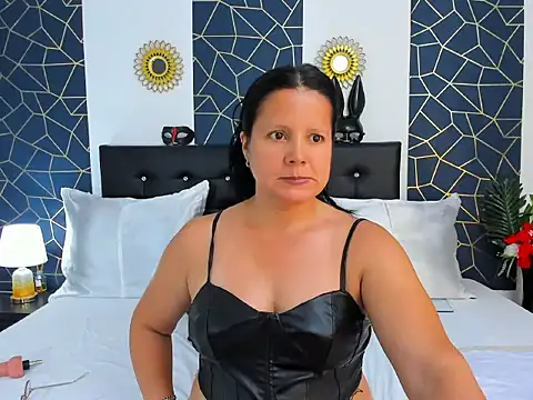 Snapshot of KikyNaughty chatting on 02-16-26, 08:16 KikyNaughty online show from 02-16-26, 08:16