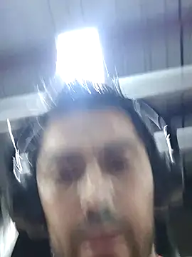 Snapshot of michell_veryhot chatting on 02-03-26, 02:53 michell veryhot online show from 02-03-26, 02:53