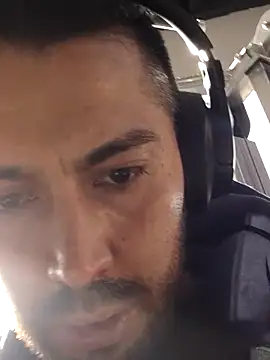 Snapshot of michell_veryhot chatting on 02-21-26, 01:34 michell veryhot online show from 02-21-26, 01:34