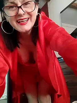 Snapshot of AliceSwan57 chatting on 04-17-26, 06:38 AliceSwan57 online show from 04-17-26, 06:38