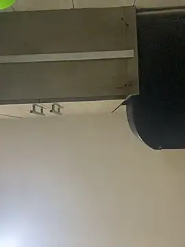 JuliaaVega online show from 04-08-26, 11:43