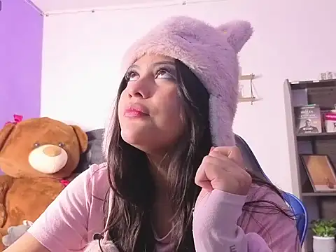 Snapshot of BadKittyy chatting on 02-06-26, 06:51 BadKittyy online show from 02-06-26, 06:51