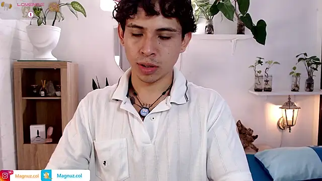 Snapshot of Magnuz_Col chatting on 05-28-26, 03:31 Magnuz Col online show from 05-28-26, 03:31