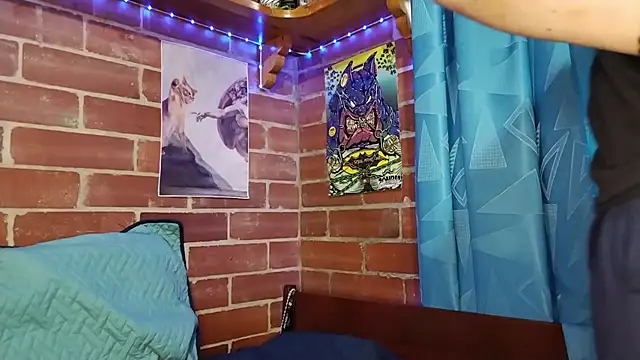 Snapshot of PaulDamico chatting on 03-07-26, 10:18 PaulDamico online show from 03-07-26, 10:18