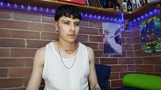 Snapshot of PaulDamico chatting on 03-14-26, 04:07 PaulDamico online show from 03-14-26, 04:07