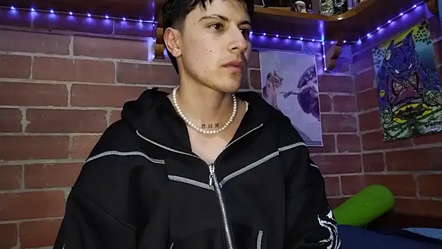 Snapshot of PaulDamico chatting on 03-19-26, 10:08 PaulDamico online show from 03-19-26, 10:08