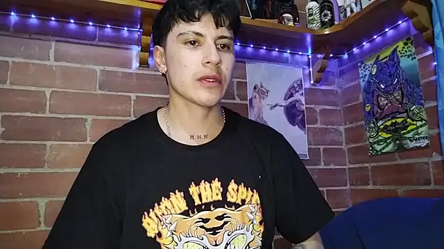 Snapshot of PaulDamico chatting on 03-19-26, 11:20 PaulDamico online show from 03-19-26, 11:20