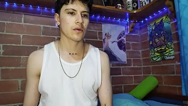 Snapshot of PaulDamico chatting on 03-24-26, 10:53 PaulDamico online show from 03-24-26, 10:53