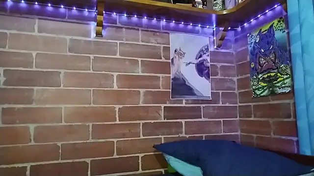 Snapshot of PaulDamico chatting on 04-09-26, 10:42 PaulDamico online show from 04-09-26, 10:42