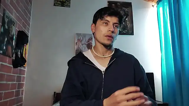 Snapshot of PaulDamico chatting on 07-14-26, 12:33 PaulDamico online show from 07-14-26, 12:33